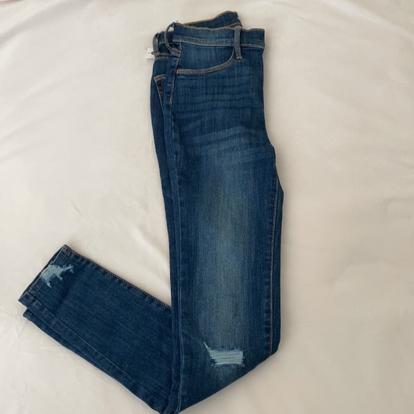 Girls Old Navy Jeans - Picture 2 of 5